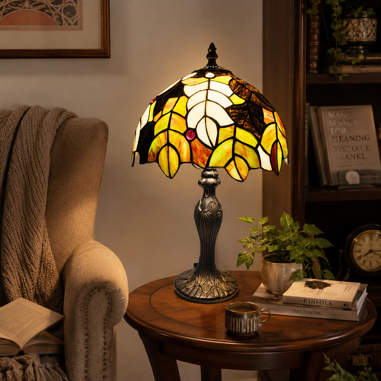Tiffany Style Bedside Table Lamp Handcrafted Stained Glass Light Gift Decor