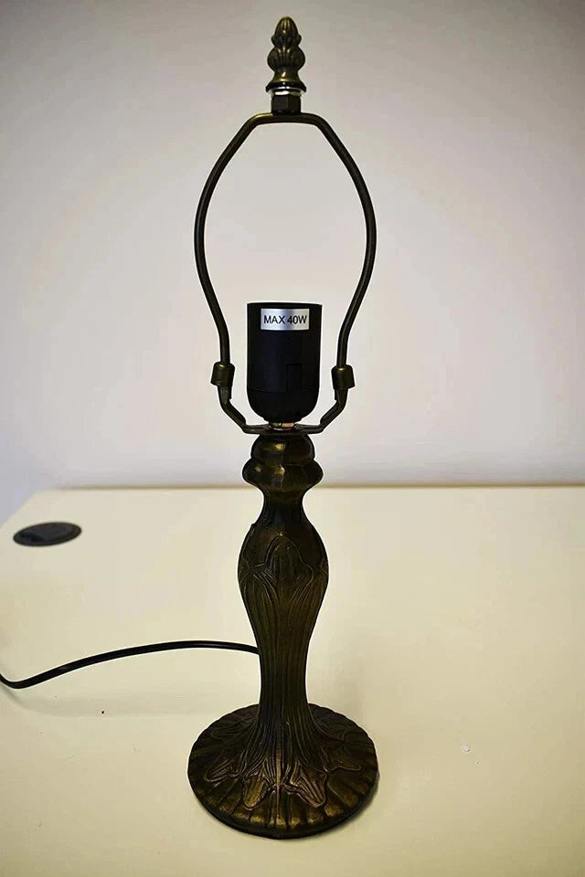 Tiffany Style Table Lamp Stained Glass Handcrafted Art Desk Light Bedside Lamps